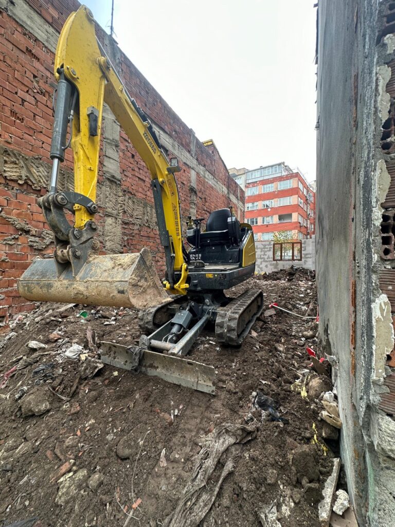 Resmi Prosedürler: Hafriyat İzinleri ve Tarım Arazisi Mevzuatı